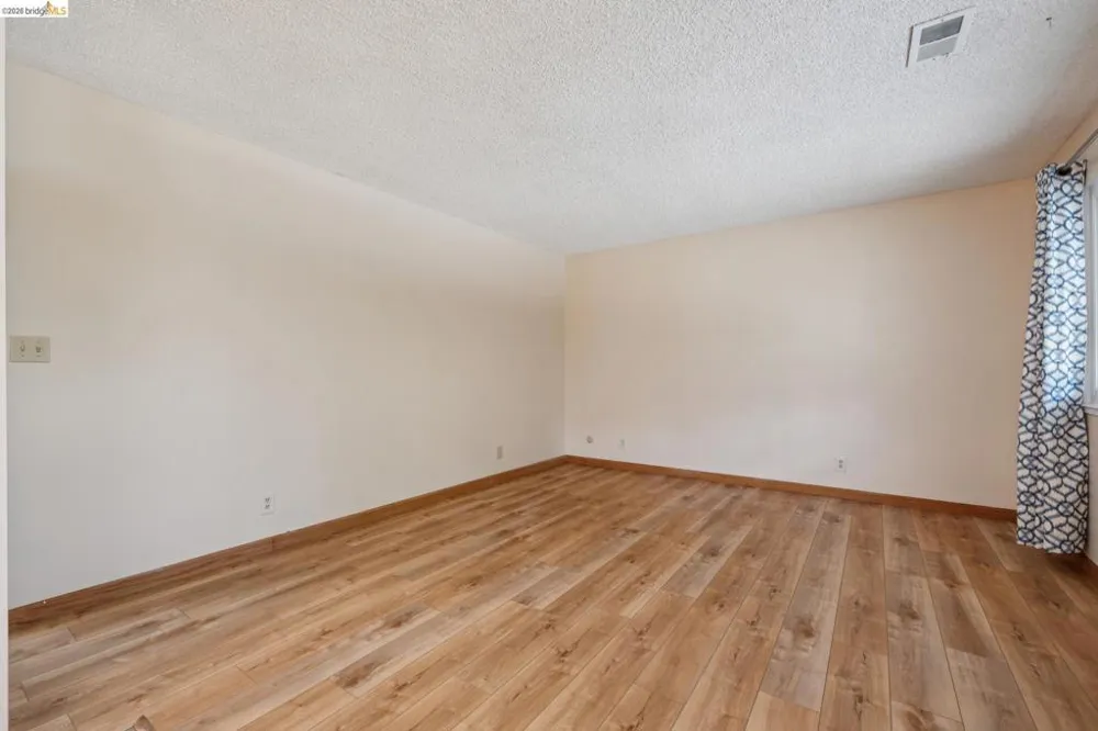 1112 Kelvin Rd El Sobrante, CA 94803
