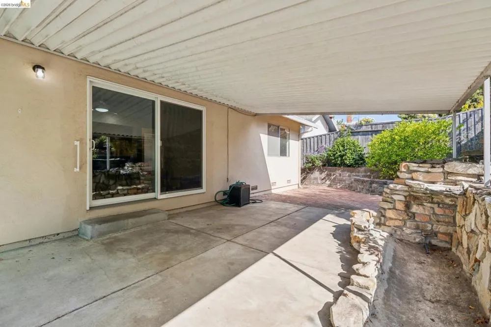 1112 Kelvin Rd El Sobrante, CA 94803