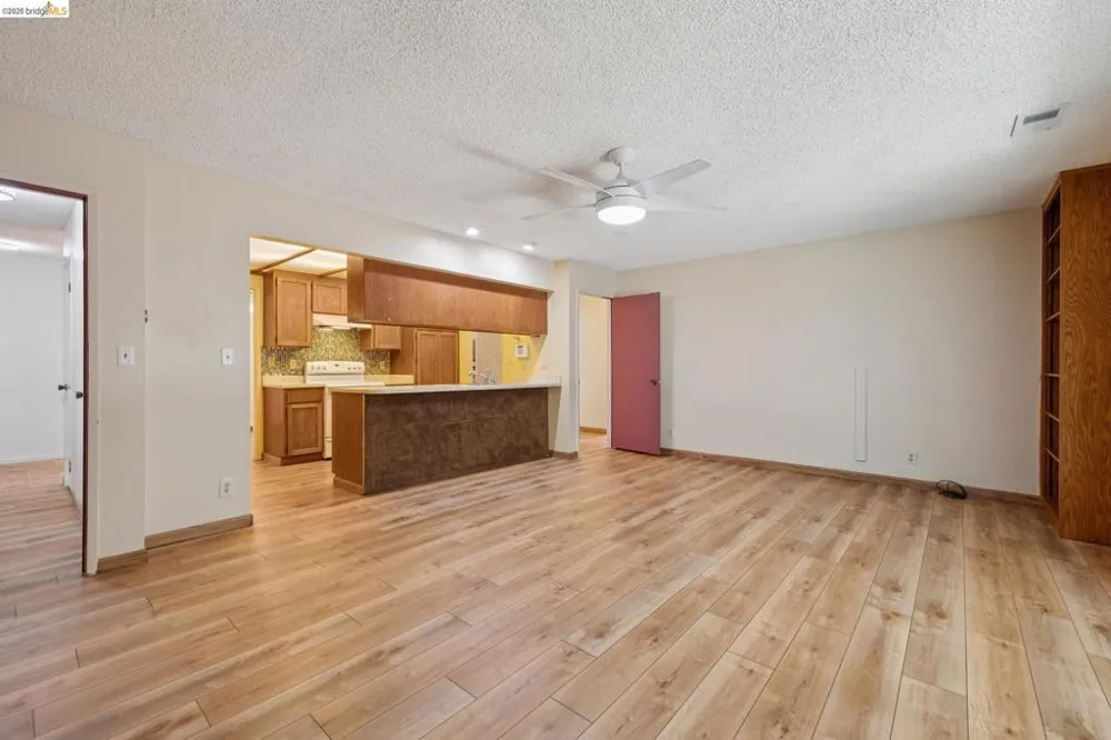 1112 Kelvin Rd El Sobrante, CA 94803