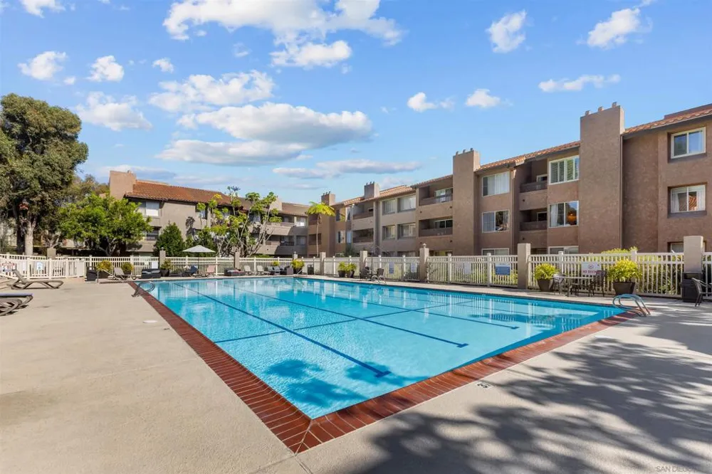 10225 Caminito Cuervo #125 San Diego, CA 92108