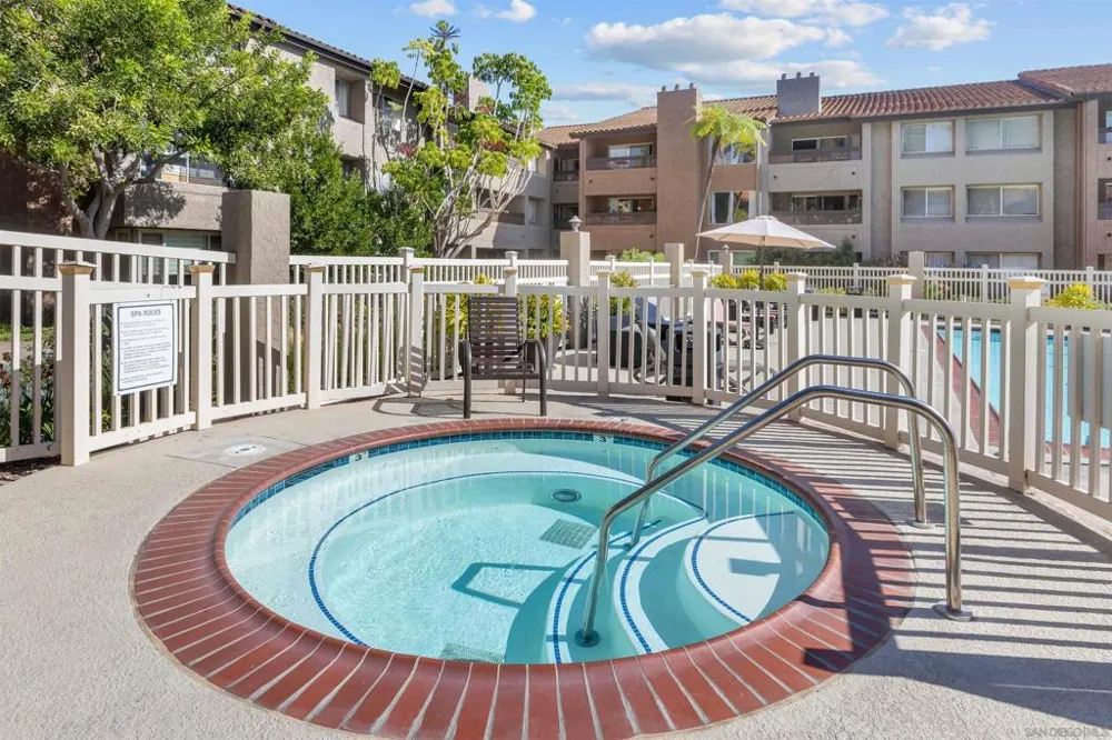 10225 Caminito Cuervo #125 San Diego, CA 92108