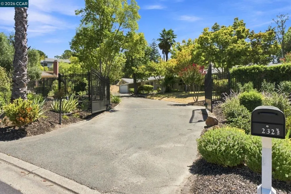 232 Dantley Way Walnut Creek, CA 94596