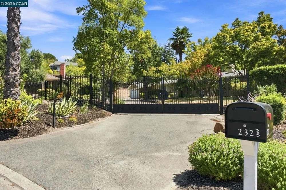 232 Dantley Way Walnut Creek, CA 94596