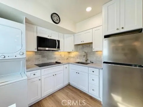 39090 Cattail Murrieta, CA 92563