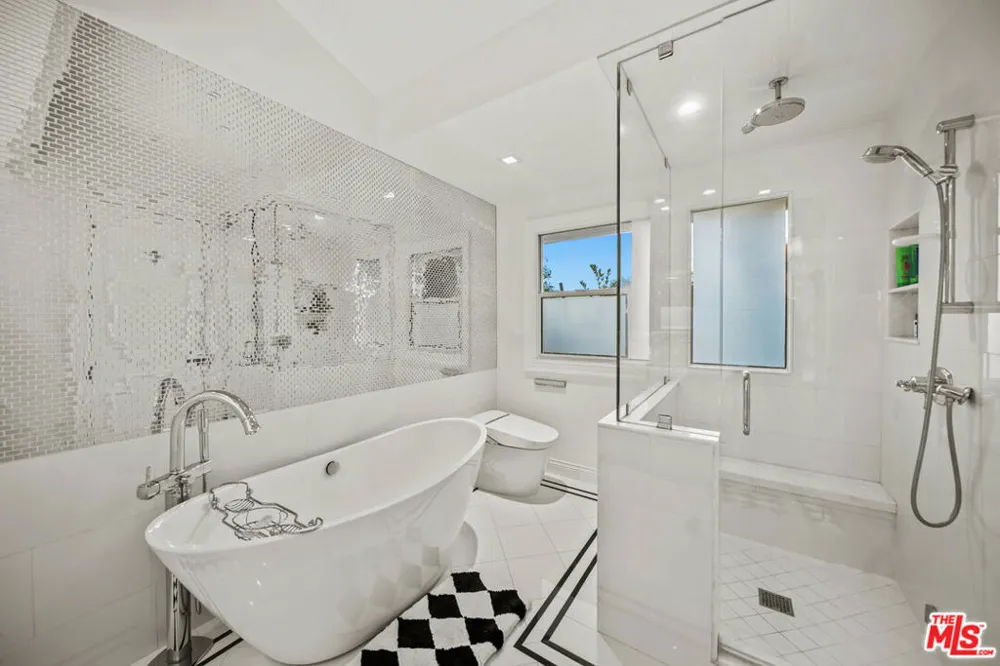 1455 Rising Glen Road Los Angeles, CA 90069