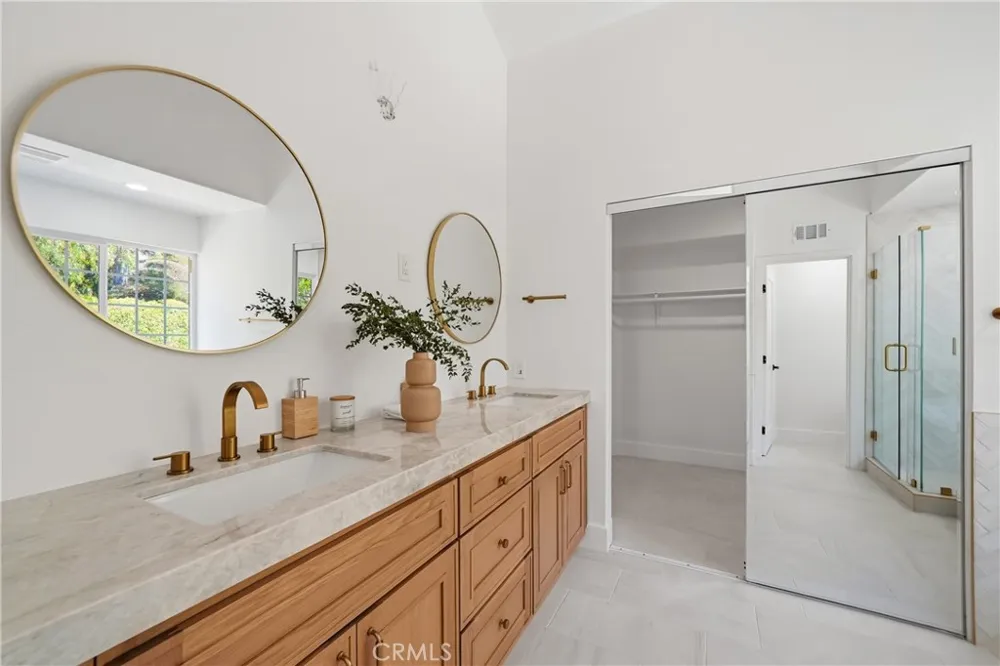 9 Via Rosado Rancho Santa Margarita, CA 92688
