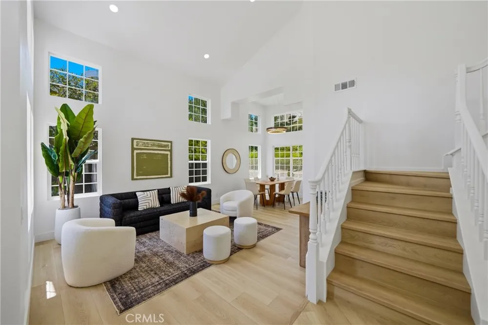 9 Via Rosado Rancho Santa Margarita, CA 92688