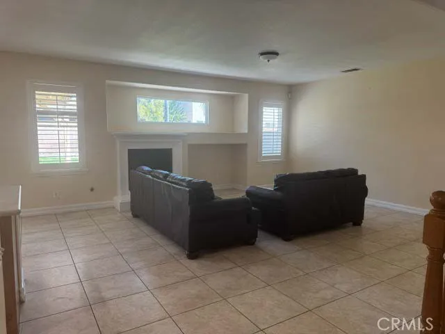 13884 Oak Tree Corona, CA 92880