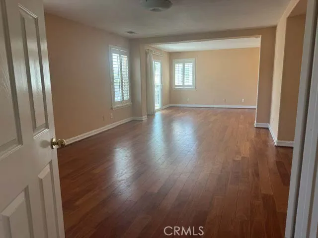 13884 Oak Tree Corona, CA 92880
