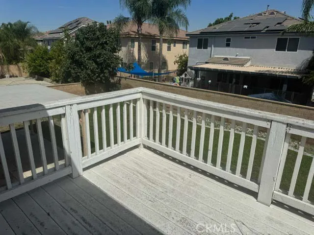 13884 Oak Tree Corona, CA 92880