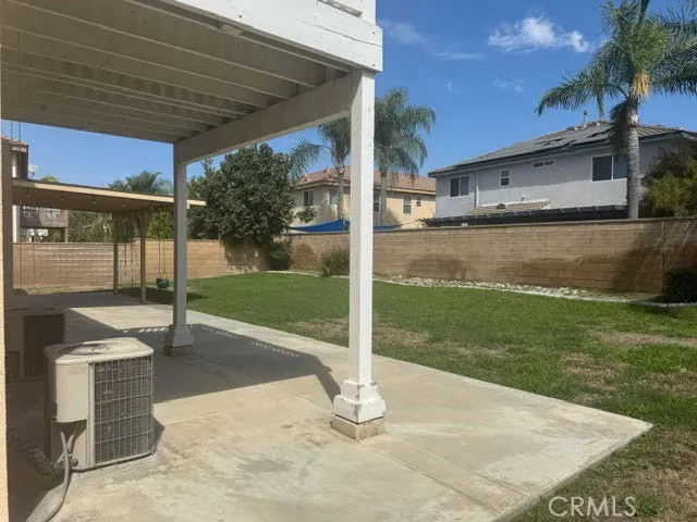 13884 Oak Tree Corona, CA 92880