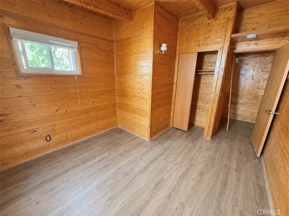 31527 Hilltop #31529 Running Springs, CA 92382