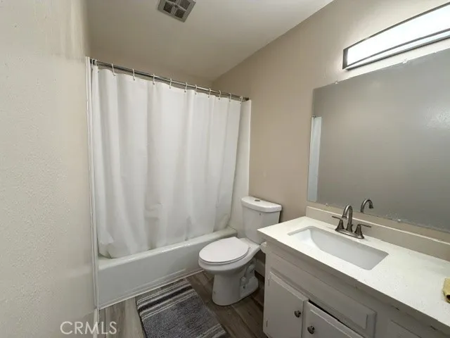 1000 W Macarthur Boulevard #84 Santa Ana, CA 92707