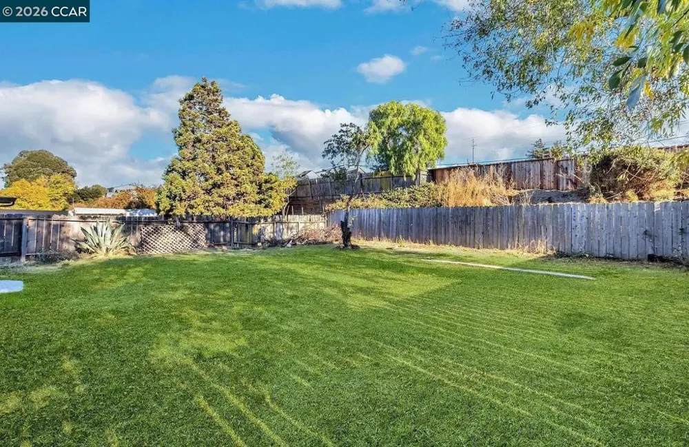 1238 Frances Rd San Pablo, CA 94806
