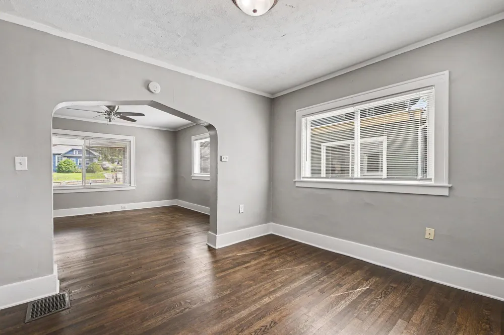 1735 Kalamazoo Avenue SE Grand Rapids, MI 49507