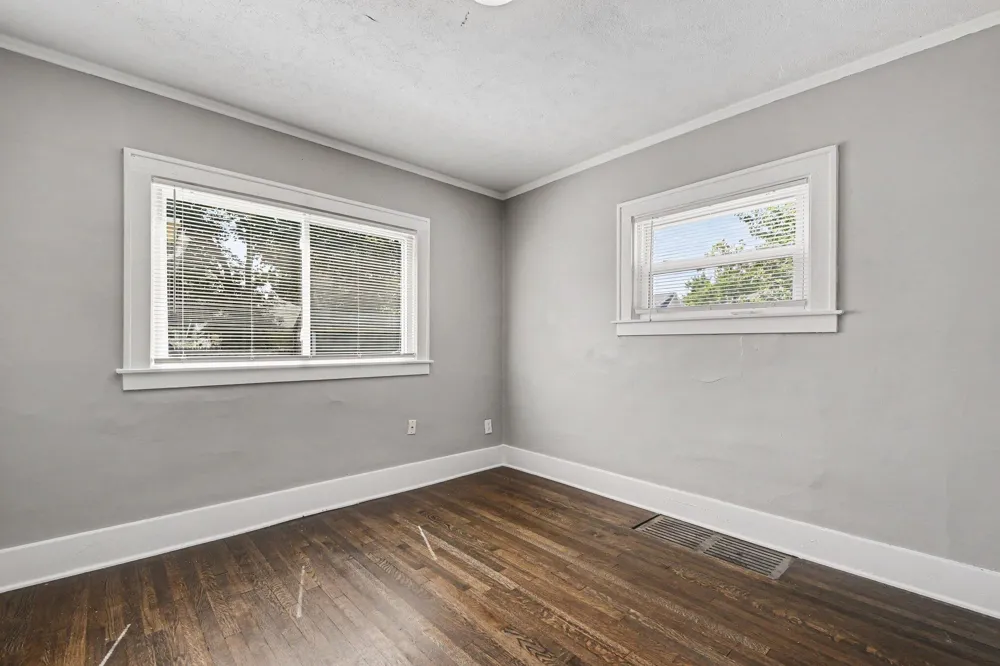 1735 Kalamazoo Avenue SE Grand Rapids, MI 49507
