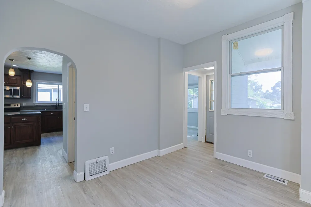 1542 Clarendon Avenue Niles, MI 49120