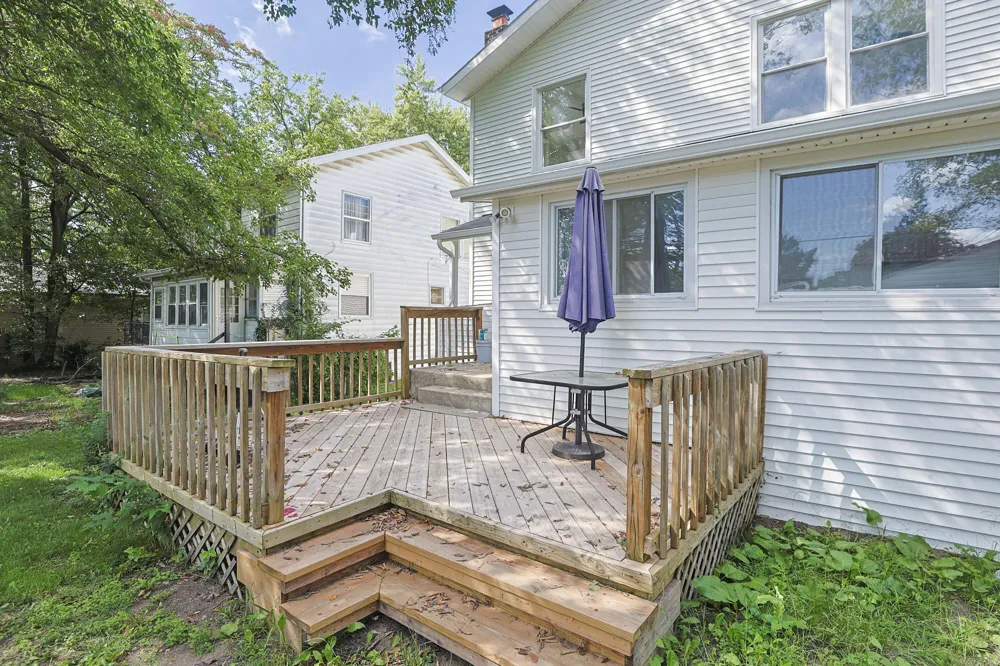 1542 Clarendon Avenue Niles, MI 49120