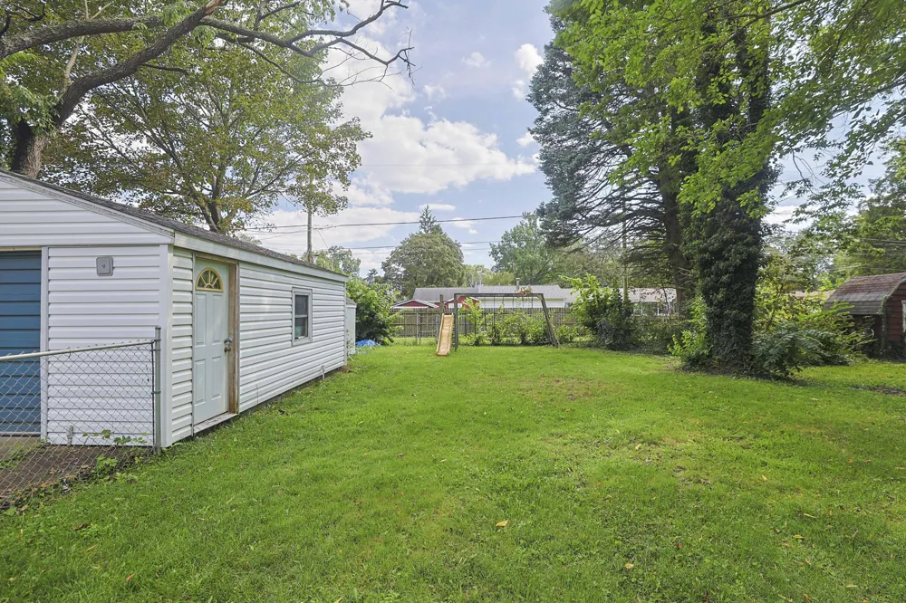 1542 Clarendon Avenue Niles, MI 49120