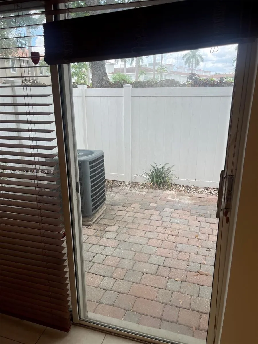 12510 SW 53rd St Miramar, FL 33027