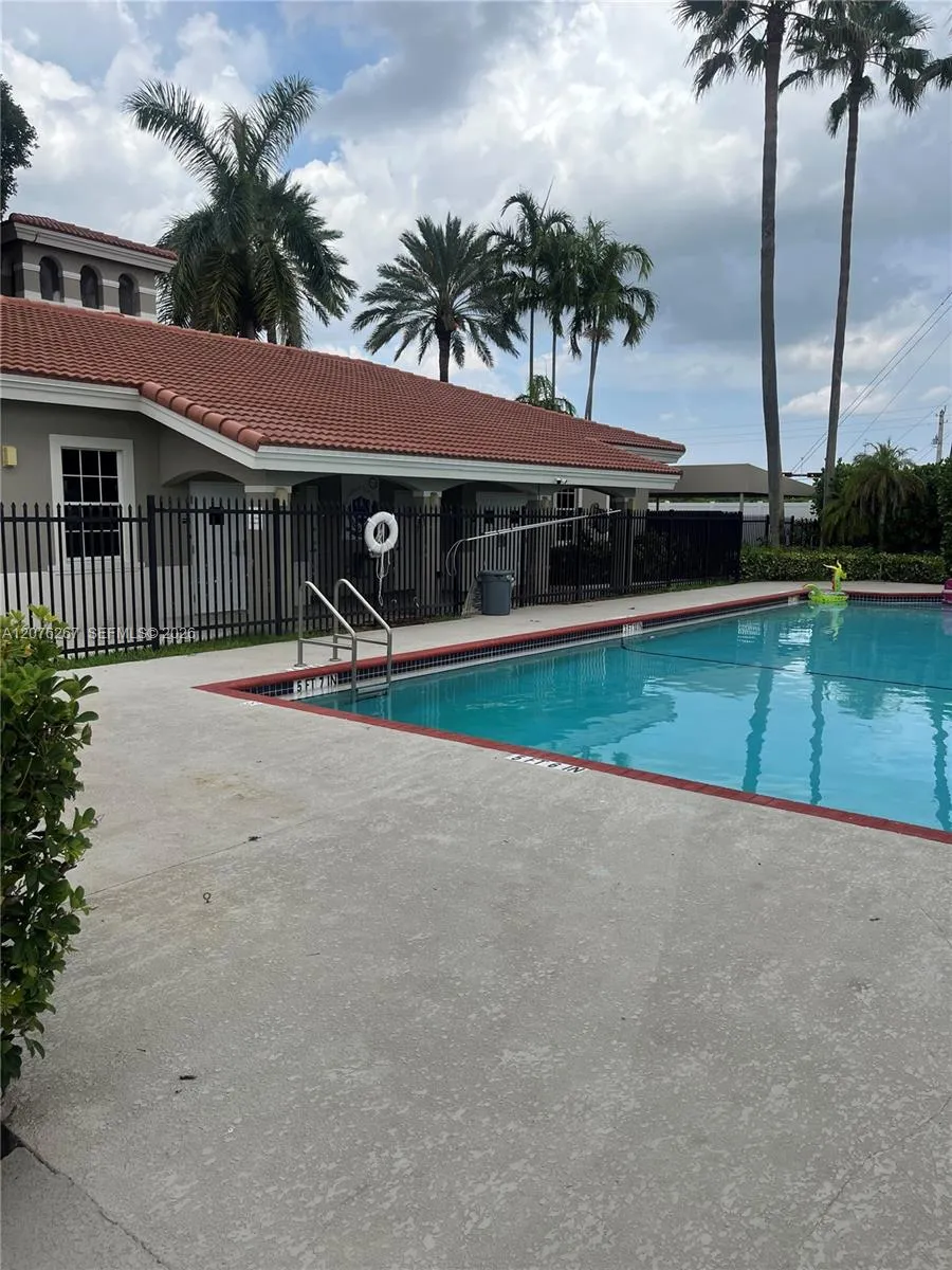 12510 SW 53rd St Miramar, FL 33027