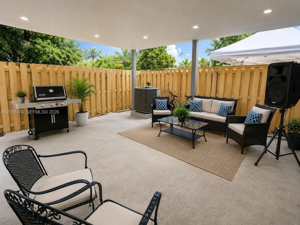 27704 SW 156 Homestead, FL 33032