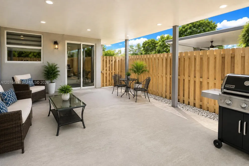 27704 SW 156 Homestead, FL 33032