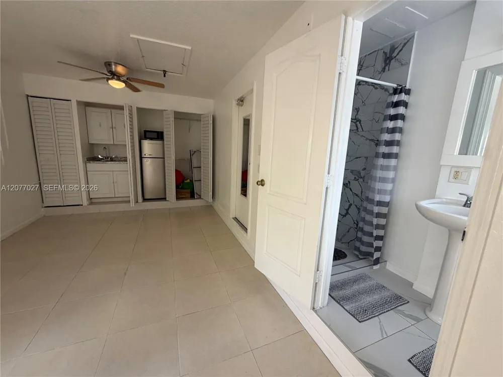 16467 SW 50th Ter #efficiencyci Miami, FL 33185