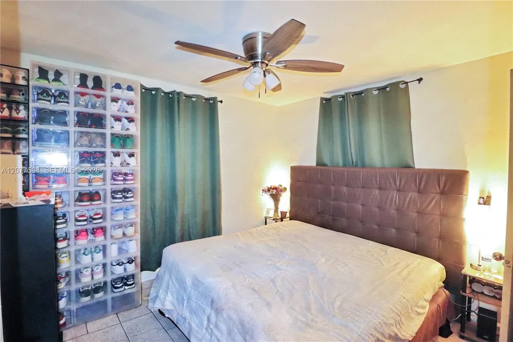12040 NW 1st Ct North Miami, FL 33168