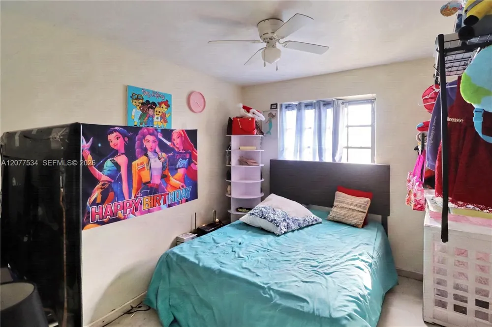 12040 NW 1st Ct North Miami, FL 33168