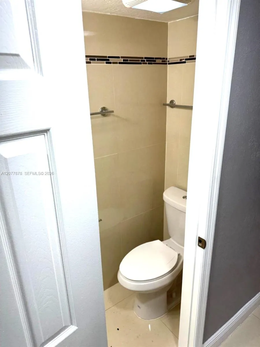 5461 W 24th Ave #25 Hialeah, FL 33016