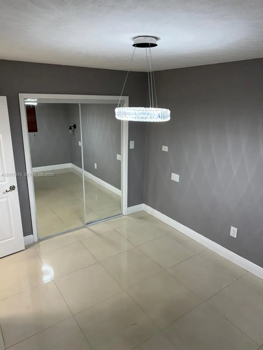 5461 W 24th Ave #25 Hialeah, FL 33016