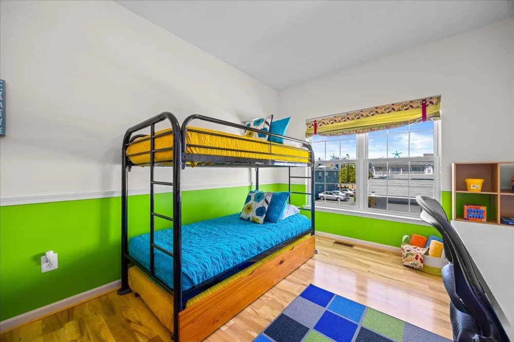 200 E Youngs Avenue Wildwood, NJ 08260