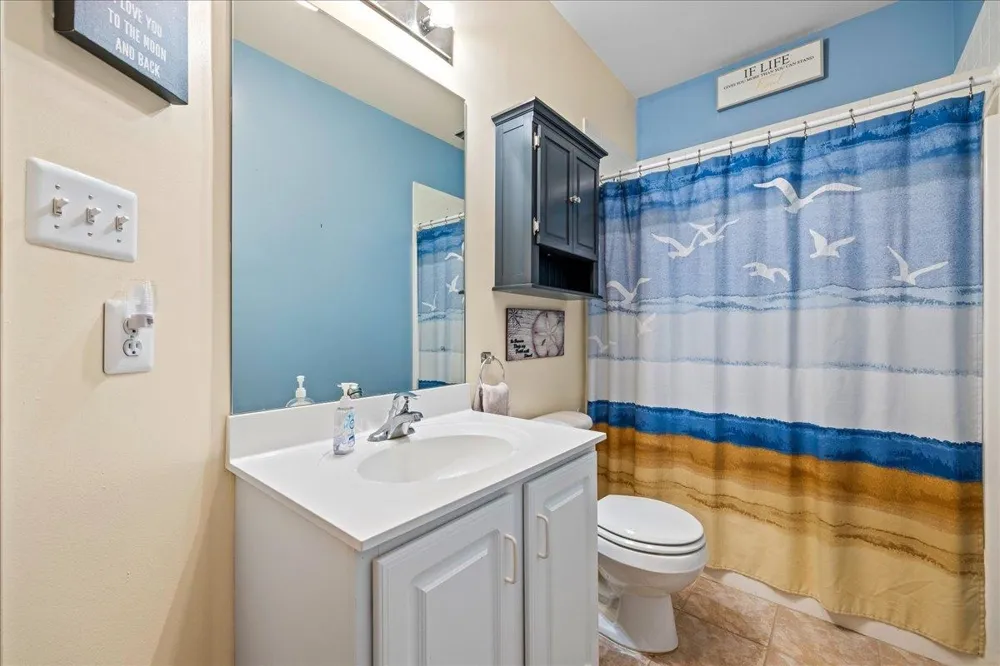 200 E Youngs Avenue Wildwood, NJ 08260