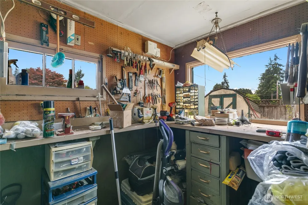 20911 78th Avenue W Edmonds, WA 98026