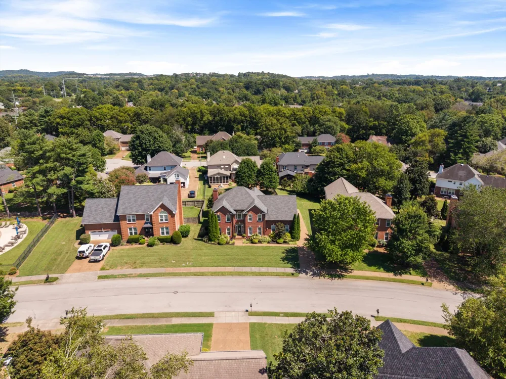 184 Scotsman Ln Franklin, TN 37064