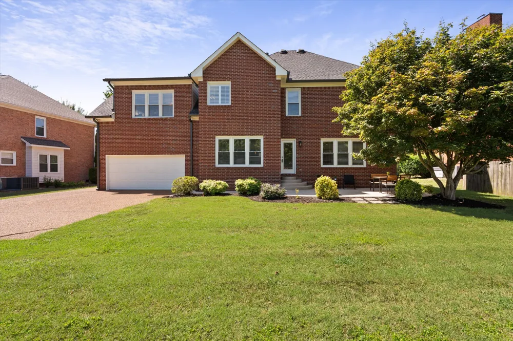 184 Scotsman Ln Franklin, TN 37064