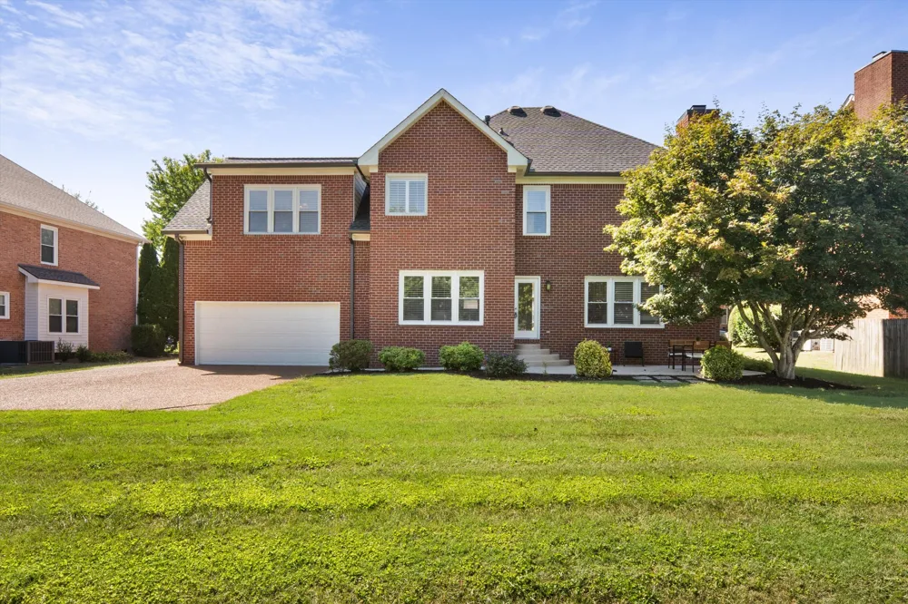 184 Scotsman Ln Franklin, TN 37064