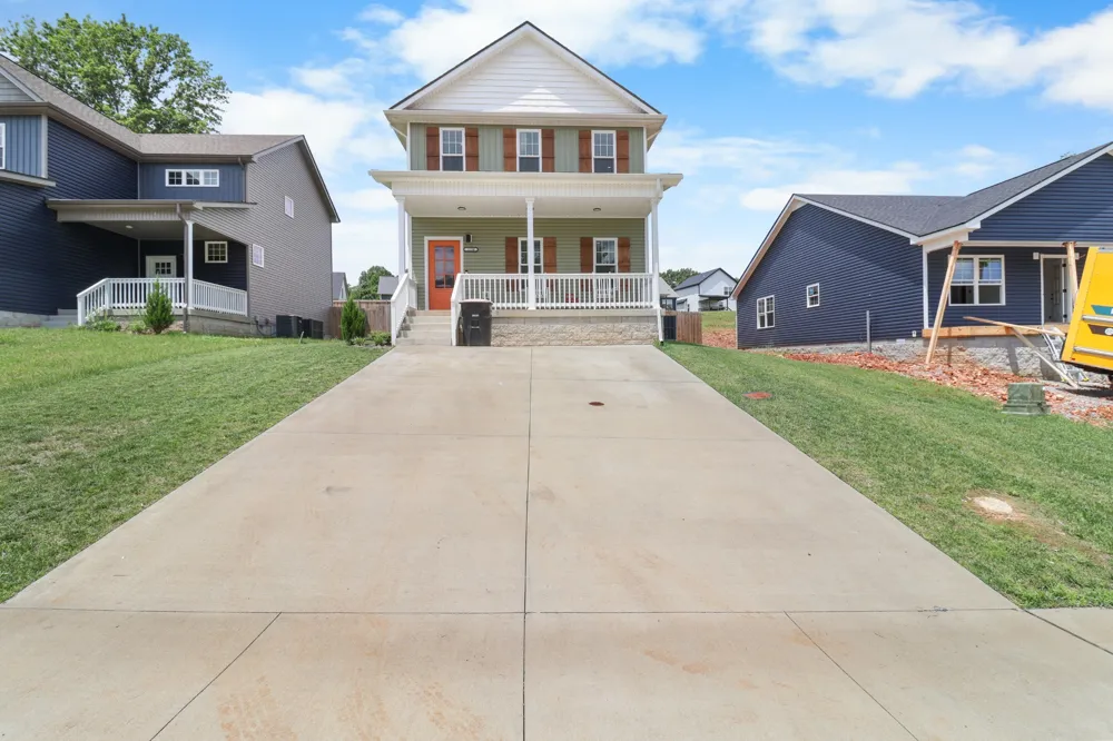 1150 Tybee Dr Clarksville, TN 37042