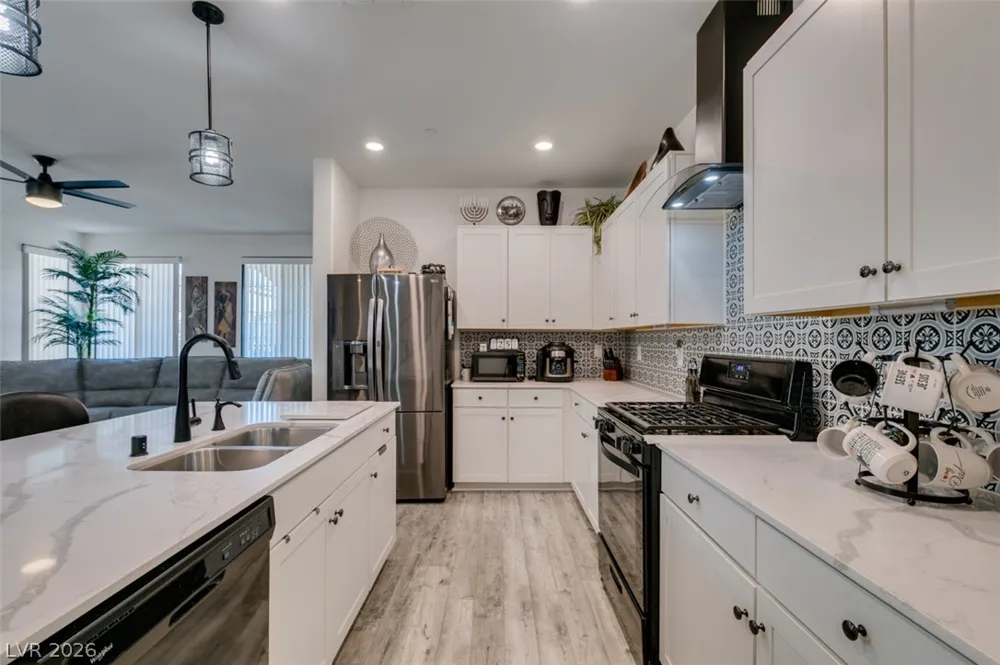 3231 Pergusa Drive Henderson, NV 89044