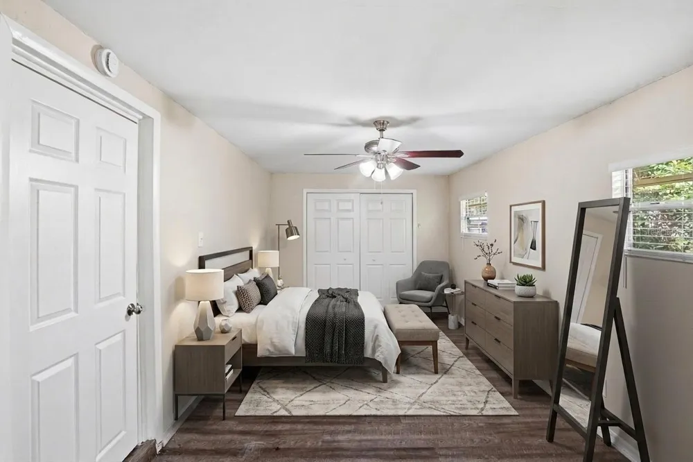 218 5TH JPV STREET Winter Haven, FL 33880