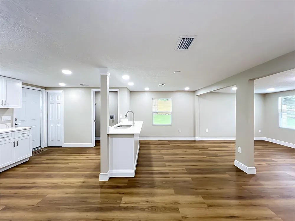 552 B C TERRY ROAD Ocoee, FL 34761