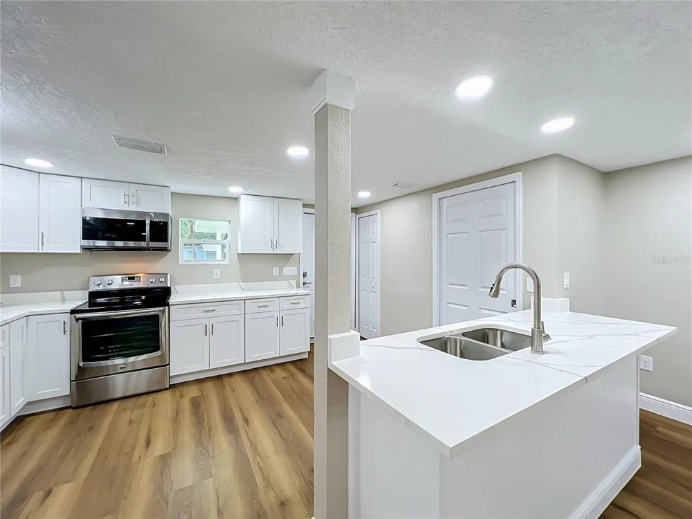 552 B C TERRY ROAD Ocoee, FL 34761