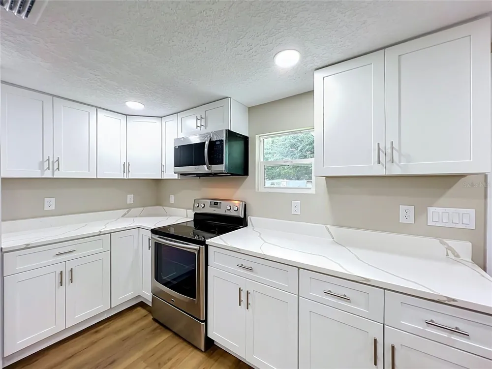 552 B C TERRY ROAD Ocoee, FL 34761