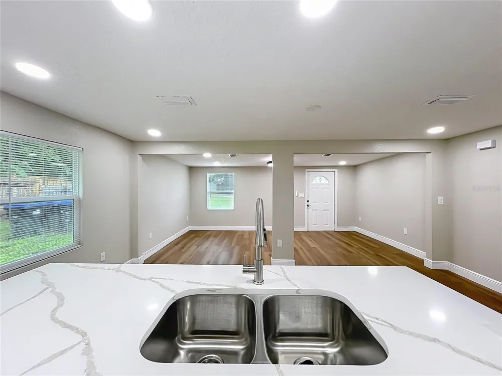 552 B C TERRY ROAD Ocoee, FL 34761