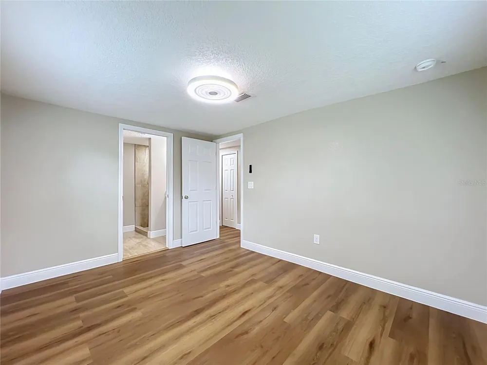 552 B C TERRY ROAD Ocoee, FL 34761