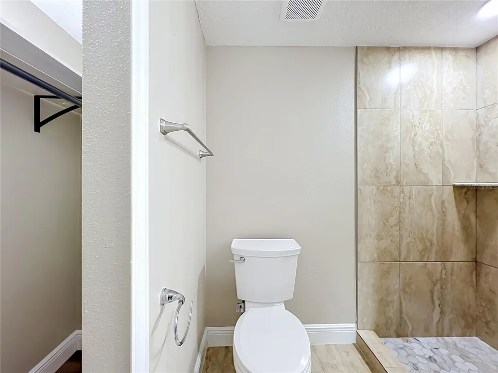 552 B C TERRY ROAD Ocoee, FL 34761