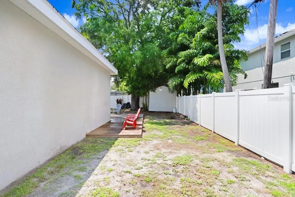 4415 W BAY VILLA AVENUE Tampa, FL 33611
