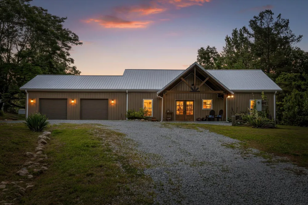 15025 May Road Sale Creek, TN 37373