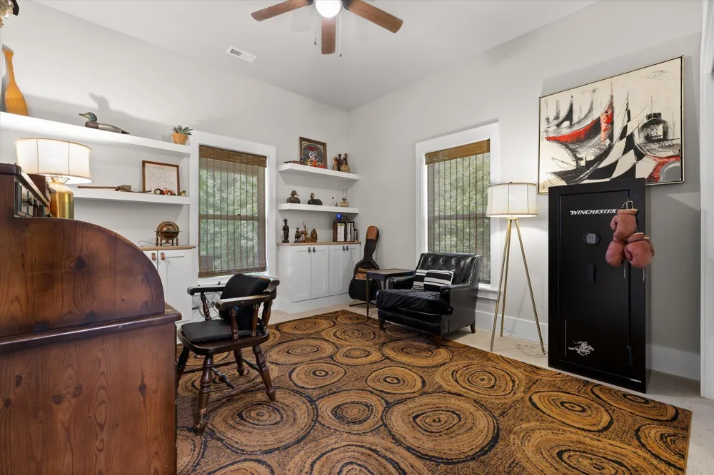15025 May Road Sale Creek, TN 37373